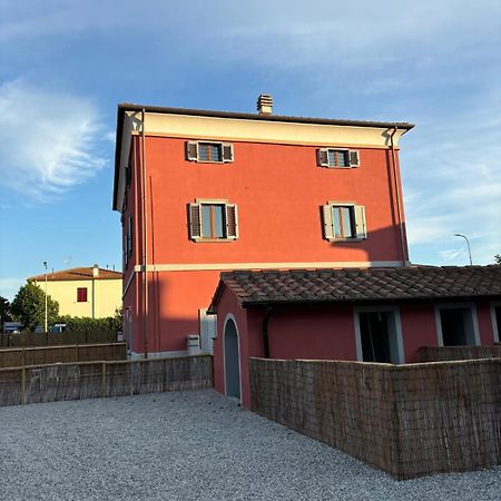Il Casone Di Vada Apartamento Exterior foto