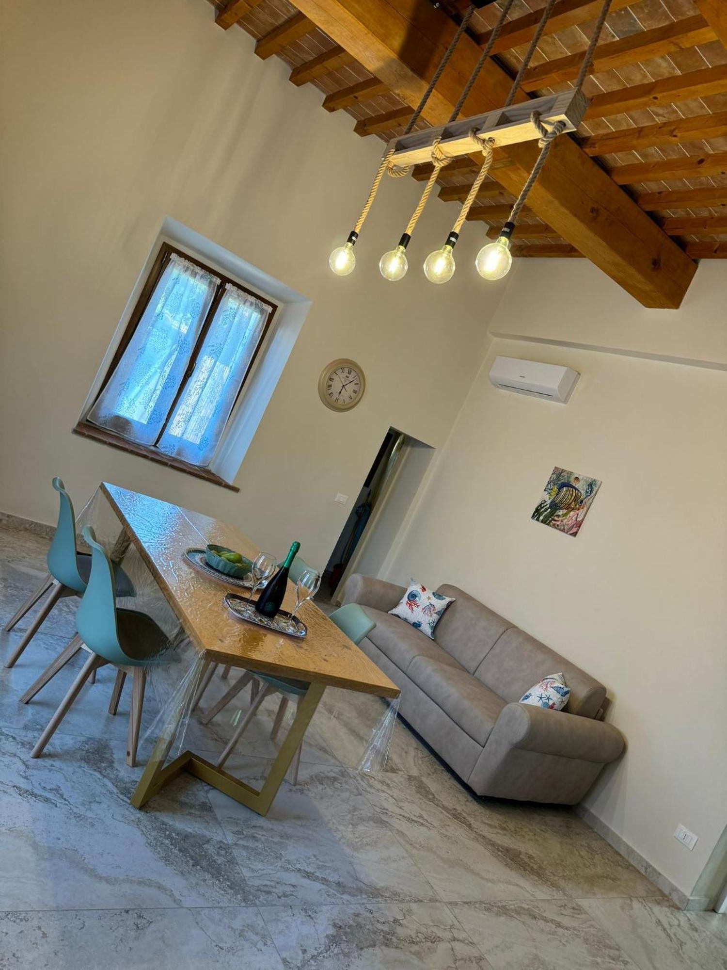 Il Casone Di Vada Apartamento Exterior foto